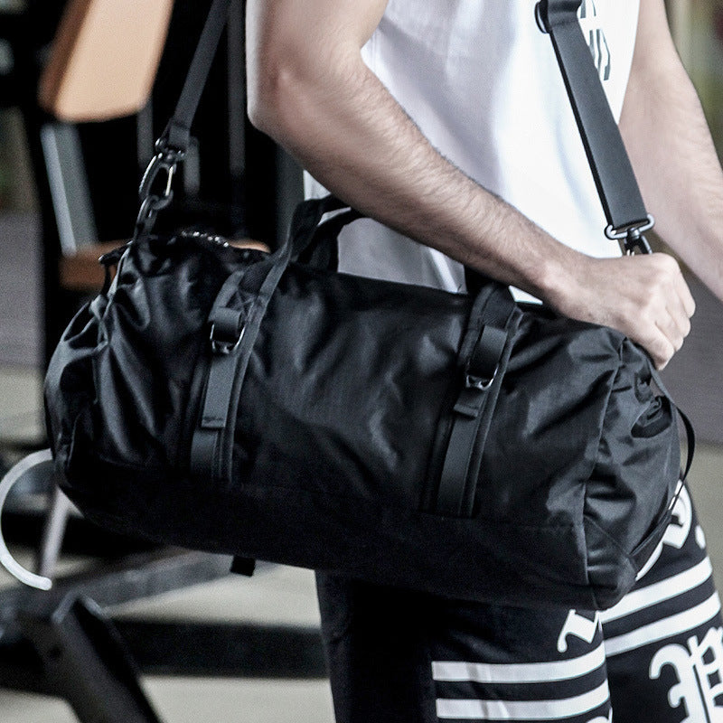 Men's shoulder sports gym bag